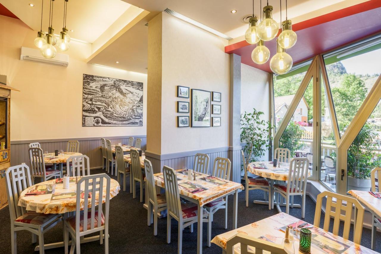 圣休伯特酒店 圣克洛德 外观 照片